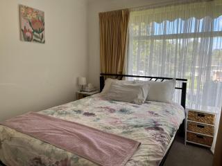 Hilltop Haven - 5
