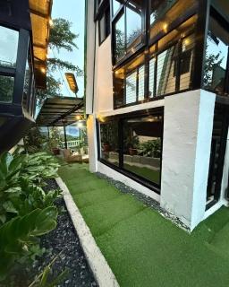 Exclusive Mountain Retreat near Alta D Tagaytay - 5