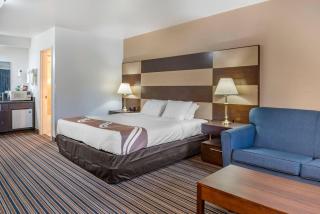 Quality Inn Central Roseburg - 3