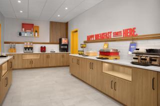 Hampton Inn By Hilton East Peoria - 2