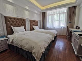Beijng Chestnut Valley Hotel - 2