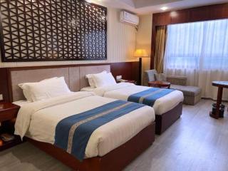 Longyan Capital International Hot Spring Resort - 4