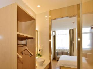 GreenTree Inn Shanghai National Convention and Exhibition Center Huaxiang Road - 1