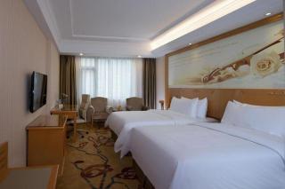 Vienna Hotel Shenzhen Bao'an Airport Taoyuanju Pingluanshan Metro Station - 7