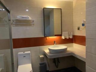 7 Days Premium Lintao City Golden Street Shopping Plaza Branch - 7