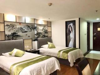 GreenTree Inn Taicang Baolong Square Hotel - 8