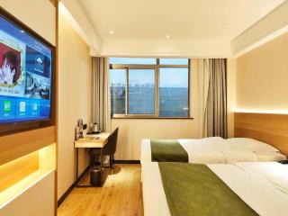 GreenTree Inn Heze Railway Station Hotel - 7