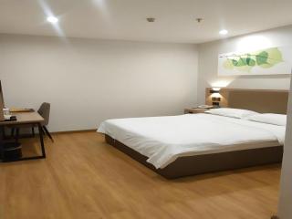 GreenTree Inn Jining Yanzhou Jiuzhou Fangyuan Business Hotel - 9