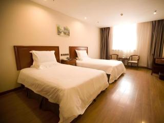 GreenTree Inn Jining Yanzhou Jiuzhou Fangyuan Business Hotel - 4