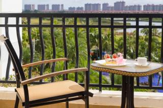 Country Garden Phoenix Hotel Maoming - 1