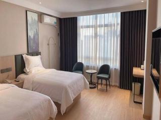 GreenTree Inn Chizhou Pingtian Lake Qingfeng Avenue Business Hotel - 3