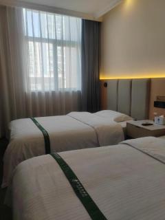 GreenTree Inn Suzhou Wujiang Zhenze Town Zhennan Road Express Hotel - 2