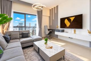 Vogue Vacation Homes, JVC Jeewar Tower near Circle Mall, One Bedroom Apartment with Balcony and City View, Access to all Amenities - 9