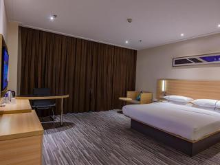 City Comfort Inn Zhuzhou Sports Center Red Star Macalline - 2