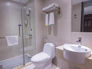 City Comfort Inn Zhuzhou Sports Center Red Star Macalline - 1