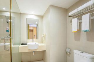 City Comfort Inn Guahgnzhou Huangpu East District - 1