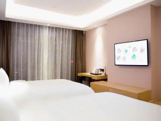 Lavande Hotel Shenzhen Pingshan High-Speed Railway Station Longdong Metro Station - 1