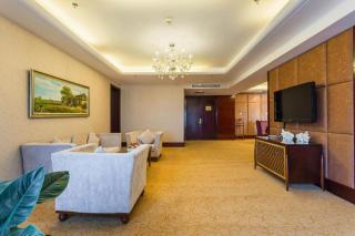 Inner Mongolia XingTai Phoenix Hotel - 1