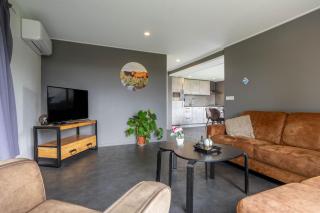 Panorama Chalet - 1