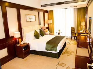 SandalWood Hotel Chengdu - 4