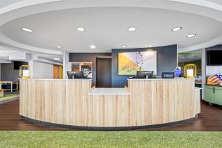 Spark By Hilton Cleveland Beachwood - 1