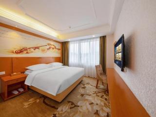 Out Sky Hotel - 4