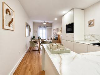 House in City Garden - 1