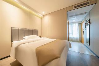 GreenTree Inn Shanghai Railway Station Macao Road - 2