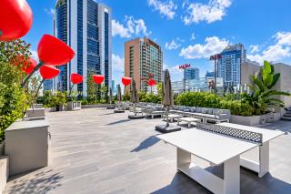 Vogue Vacation Homes, Downtown Mag 318 near Burj Khalifa and Dubai Mall, Studio Apartment with Balcony, Canal and City Skyline View, Access to all Amenities - 4