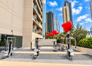 Vogue Vacation Homes, Downtown Mag 318 near Burj Khalifa and Dubai Mall, Studio Apartment with Balcony, Canal and City View, Access to all Amenities - 4