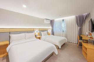 Beijing Yi Jia Hotel - 1