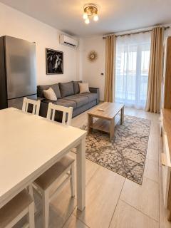 Sarah & Sophia Residence #2 - 5