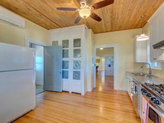 White Dairy Guesthouse - 5