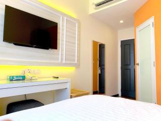 iStay Hotel - 6