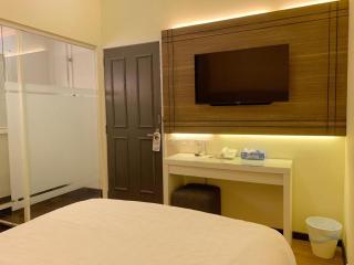 iStay Hotel - 1