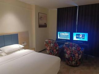 JTOUR Inn Xiantao Shopping Mall Pedestrian Street - 7