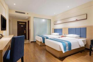 JTOUR Inn Xiantao Shopping Mall Pedestrian Street - 2