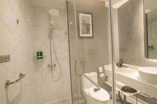 Magnotel Hotel Dongxing Guomen Port - 1