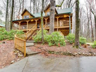 Smokies Sanctuary - Hatchertown - 9