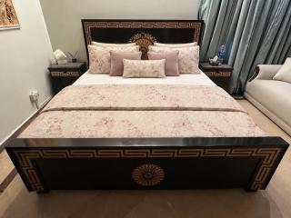 Elegant Luxe Suite in DHA Phase 5 - 3