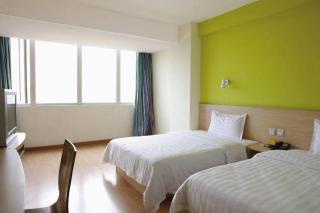 7 Days Inn Qingdao Haier Zone Ditie Tower Jiushui West Road - 3