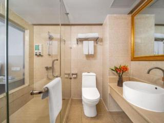 Vienna Hotel Shenzhen Pinghu Shuangyong Street Metro Station - 5