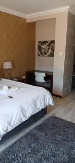 Nare Guest House - 1