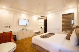 Grand View Palace HaLong Hotel - 2