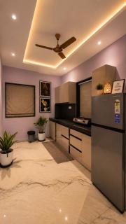 Elegant Villa Opposite Anjuna Beach - 8
