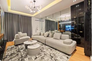 Luxury Bliss Apartment - 0