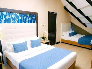 Acuatico Beach Resort & Hotel - 4