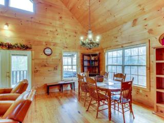 Twin Cub Lodge - 5