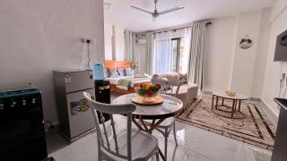 Pearl suite Bamburi Studio Aircon Pool & balcony - 0
