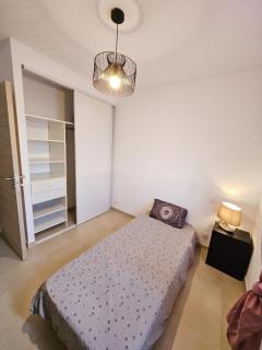 Appartement moderne à Lucciana avec terrasse ensoleillée. - 3